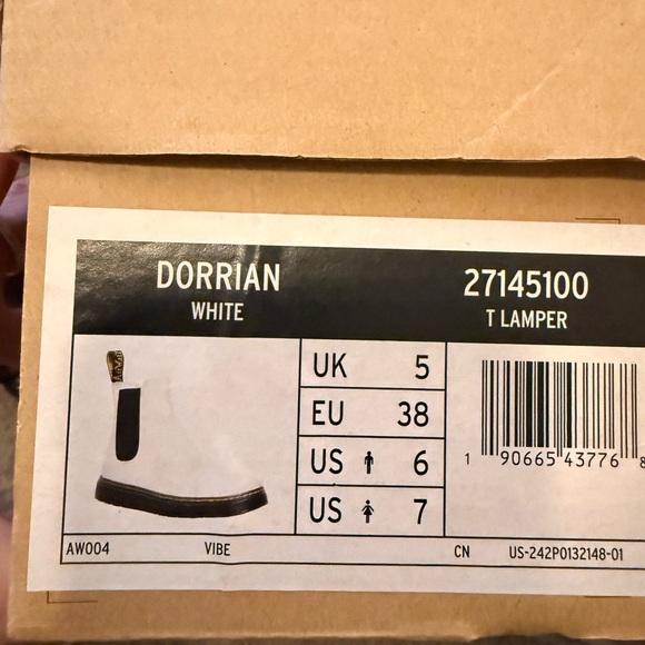 Dr Martens- White and Black Chelsea Boots - Picture 4 of 5